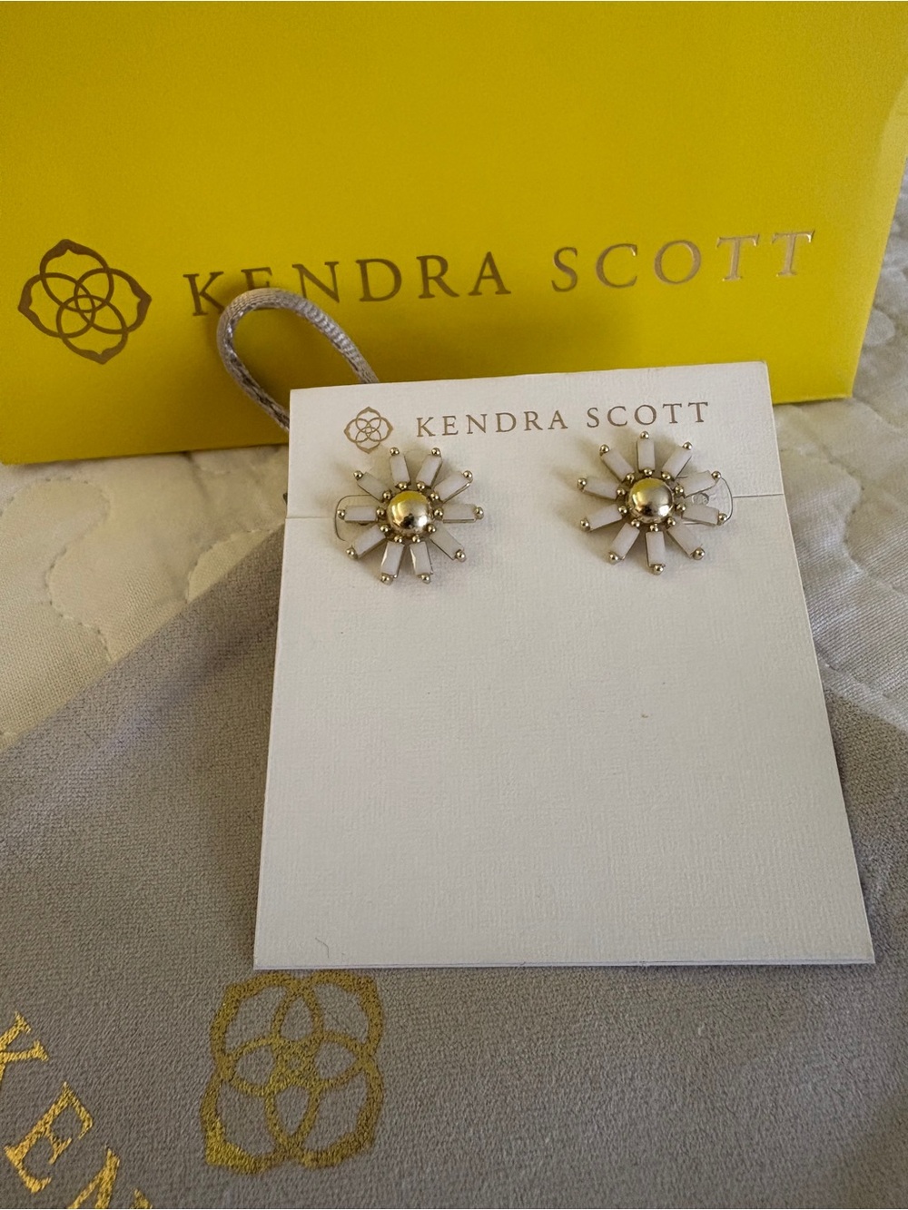 Kendra Scott Gold and White Floral Stud Earrings